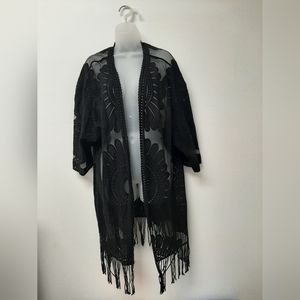 Chico's Lace Embroidered Fringe Detailed Kimono BNWT Size L/XL